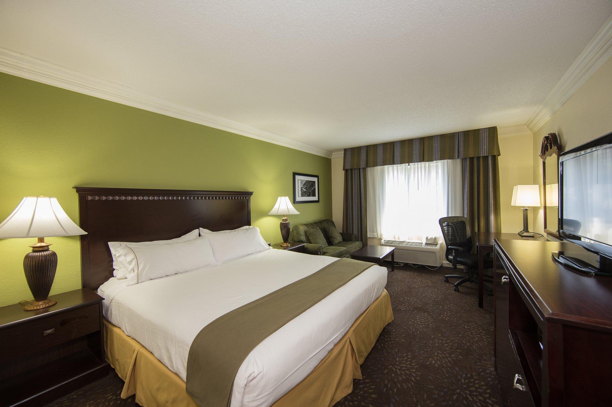 Holiday Inn Express Athens - University Area By Ihg Exterior photo