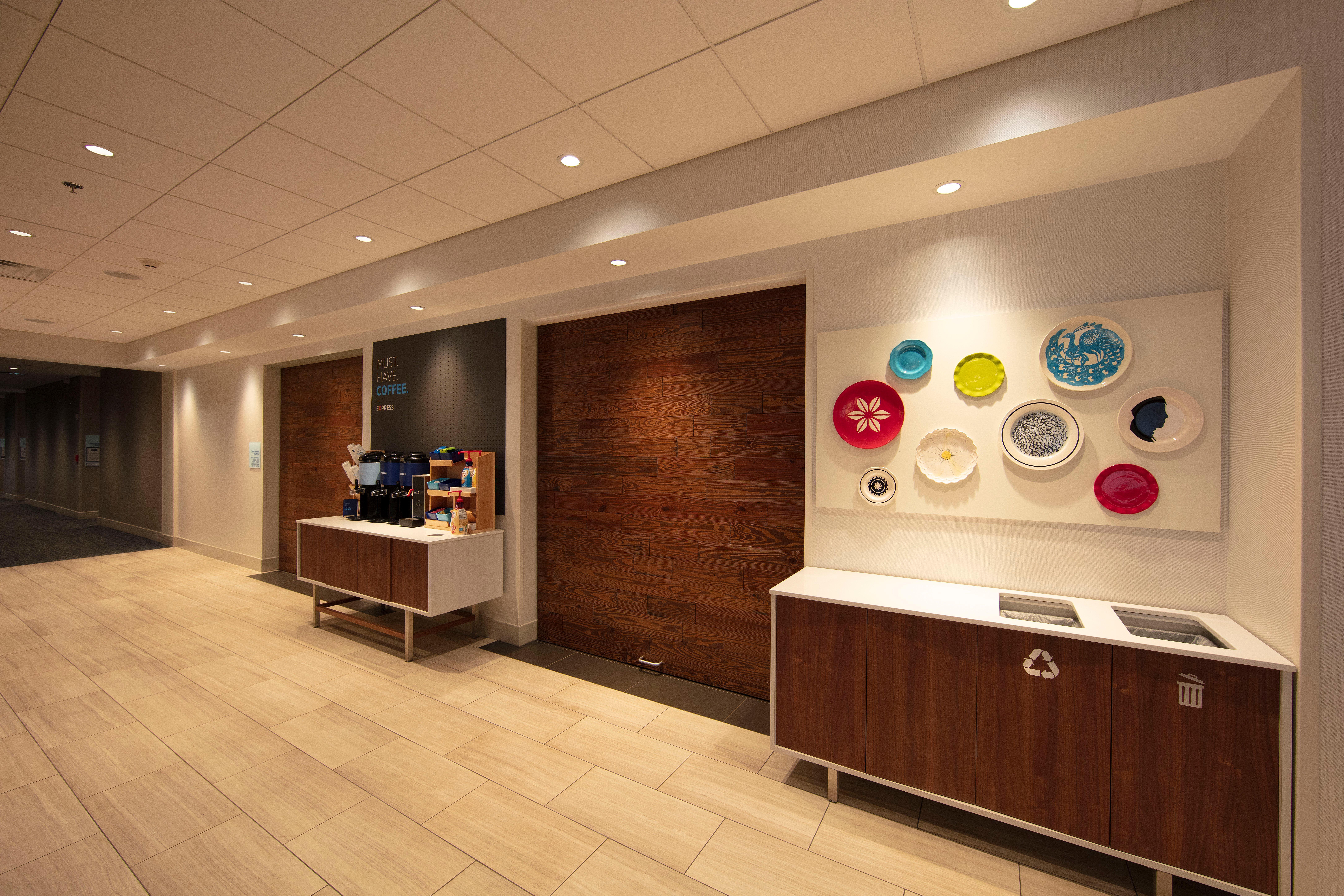 Holiday Inn Express Athens - University Area By Ihg Exterior photo